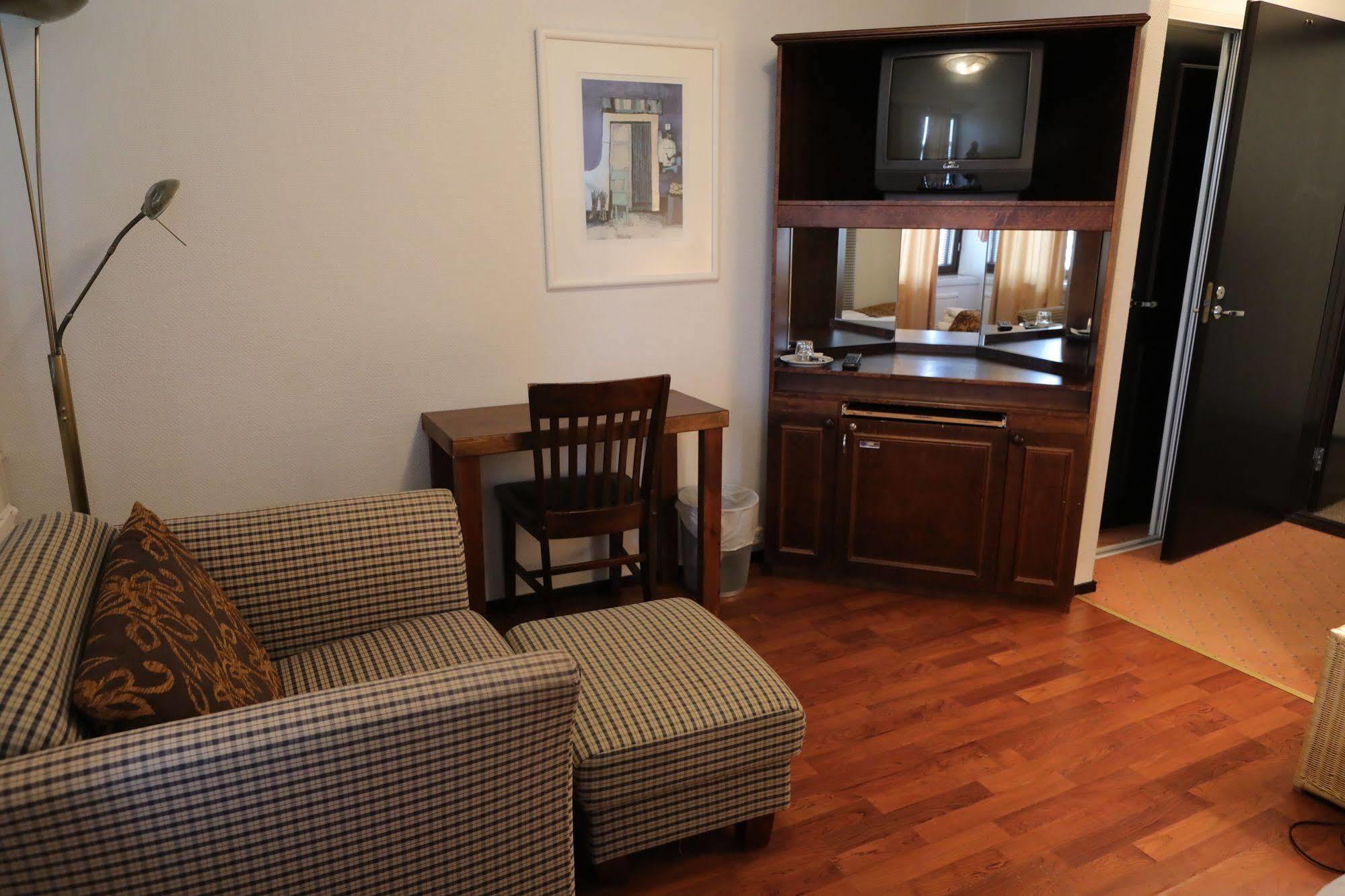 Hotel Seurahuone 코콜라 외부 사진